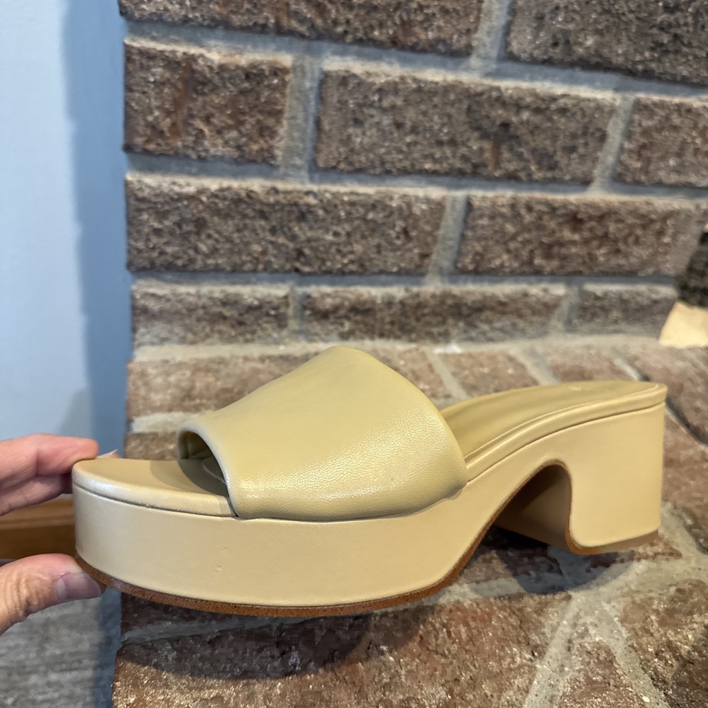 Vince Womens Margo Slip On Chunky Platform Block Heel Sandal Size 8.5 Tan #175 - Picture 12 of 16